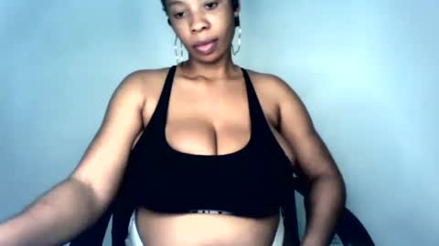 Snapshot of pussywet8623448 chatting on July 24, 6:39 pm pussywet8623448 online show from July 24, 6:39 pm