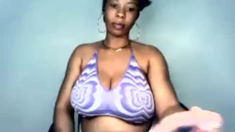 Snapshot of pussywet8623448 chatting on July 25, 6:44 am pussywet8623448 online show from July 25, 6:44 am