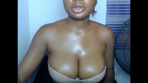 Snapshot of pussyxwetx chatting on November 11, 11:54 am pussyxwetx online show from November 11, 11:54 am