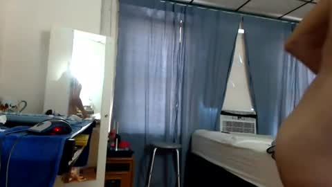 putiputi4u online show from July 25, 4:04 pm