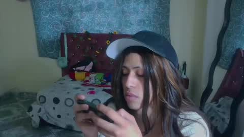 putinaicolls online show from May 21, 10:28 pm