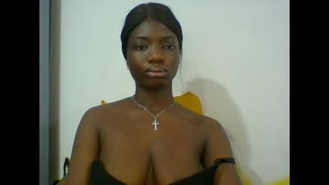 Snapshot of pweedy_ora chatting on September 15, 9:59 pm ora online show from September 15, 9:59 pm