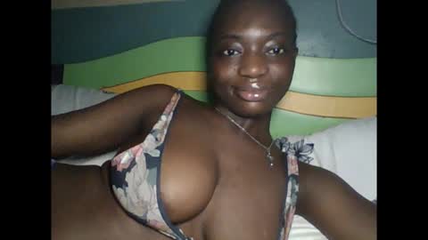 Snapshot of pweedy_ora chatting on October 5, 10:13 am ora online show from October 5, 10:13 am