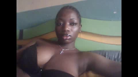 Snapshot of pweedy_ora chatting on February 22, 9:19 am ora online show from February 22, 9:19 am