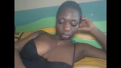 Snapshot of pweedy_ora chatting on March 5, 11:06 am ora online show from March 5, 11:06 am