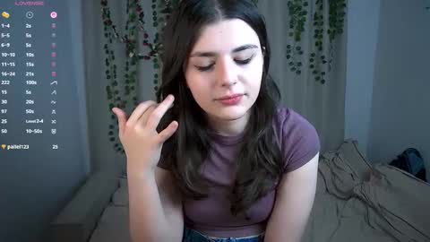 Ava online show from October 23, 9:13 pm