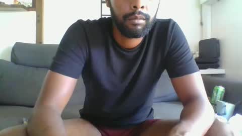 Snapshot of python974 chatting on December 31, 10:37 am Python online show from December 31, 10:37 am