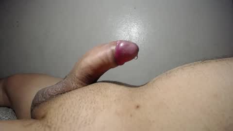 qqqwer21 online show from March 14, 5:02 am