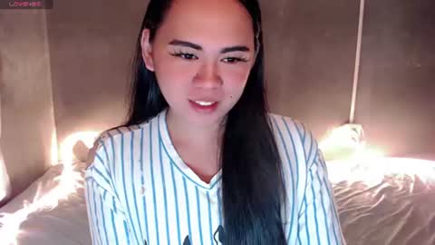 Snapshot of qt_luna18 chatting on July 16, 9:10 pm qt_luna18 online show from July 16, 9:10 pm