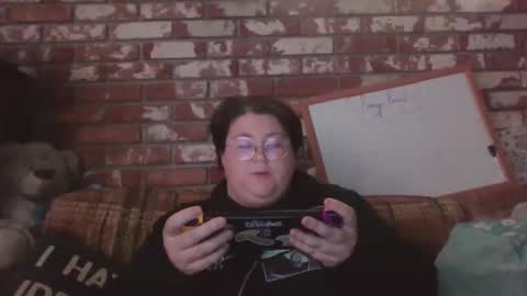 Br4tty Bunny online show from December 18, 4:35 pm