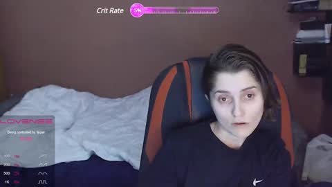 Snapshot of queen4565 chatting on March 8, 4:06 pm Lola online show from March 8, 4:06 pm