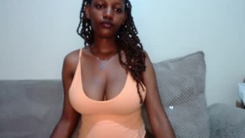 queen74890 online show from September 16, 4:13 am