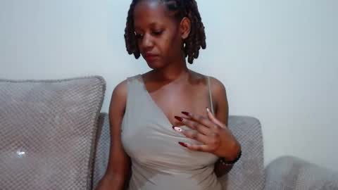 queen74890 online show from October 5, 2:59 pm