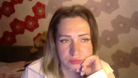 Queen Daenerys online show from September 15, 6:52 pm