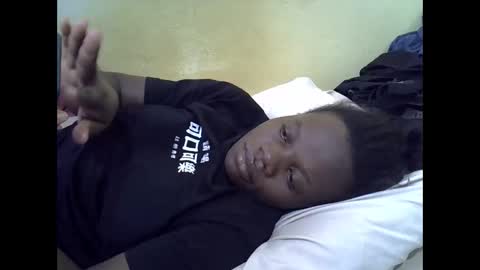 Snapshot of queen_darling3 chatting on March 13, 8:43 am Gentrix online show from March 13, 8:43 am