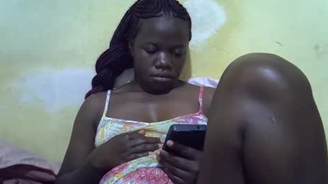 Snapshot of queen_darling3 chatting on March 17, 8:45 pm Gentrix online show from March 17, 8:45 pm