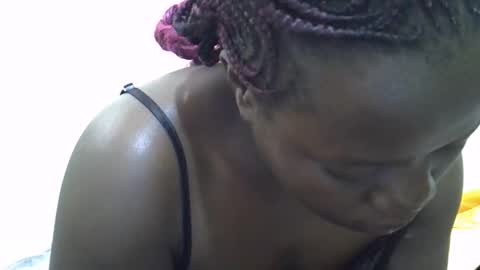 Snapshot of queen_darling3 chatting on March 28, 8:25 am Gentrix online show from March 28, 8:25 am