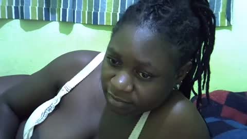 queen_diva01 online show from June 14, 8:16 am