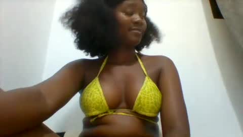 queen_diveer online show from October 9, 7:01 pm