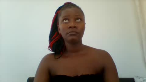 queen_diveer online show from October 25, 9:50 am