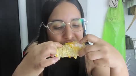 Snapshot of queen_findom1 chatting on November 22, 11:15 pm queen_findom1 online show from November 22, 11:15 pm