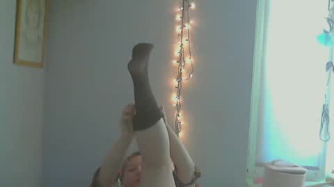Snapshot of queen_jane8 chatting on February 13, 8:59 am queen_jane8 online show from February 13, 8:59 am