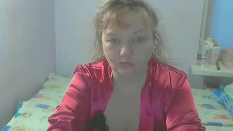 Snapshot of queen_jane8 chatting on March 28, 3:11 pm queen_jane8 online show from March 28, 3:11 pm