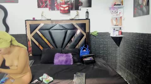 Jenni online show from July 22, 3:09 am