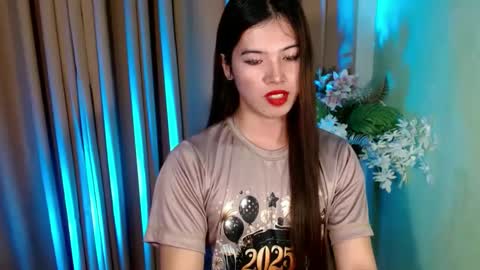 Kendal  online here from 6am-3pm philippine time online show from February 7, 11:13 pm