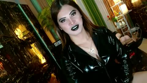 Kendal  online here from 6am-3pm philippine time online show from June 21, 12:13 am