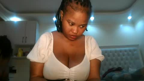 Queen kikih online show from June 15, 1:08 am