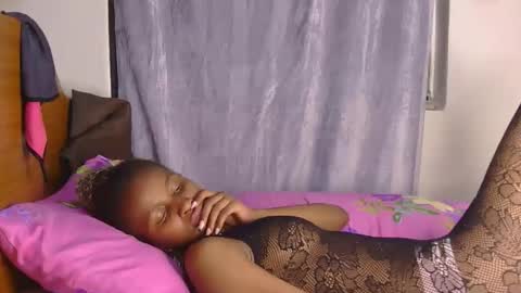 queen_leilani online show from September 17, 10:55 pm