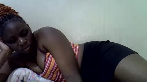 queen_leilla online show from June 16, 2:47 am