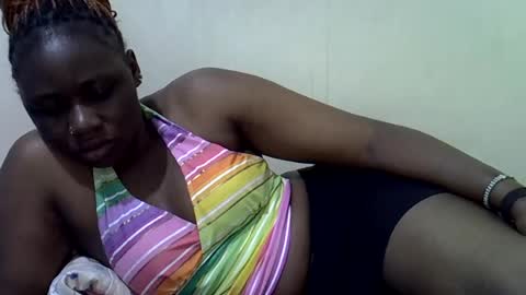 queen_leilla online show from June 18, 3:40 am