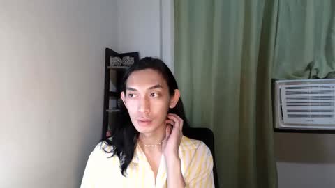 Queen Lucifer online show from February 3, 9:47 am