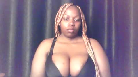 QUEEN online show from April 2, 3:37 am