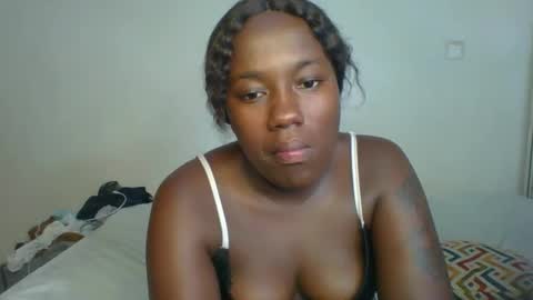 queen_mira online show from September 9, 5:12 pm