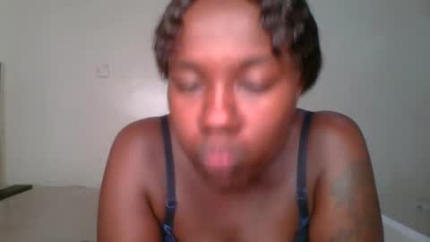 queen_mira online show from September 10, 10:21 pm