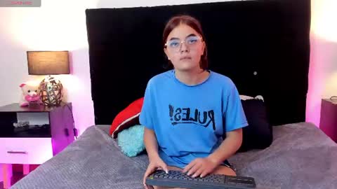 queen_misy online show from June 19, 9:40 pm