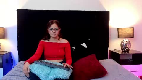 queen_misy online show from June 26, 9:30 pm