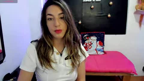 queen_natttyy online show from December 3, 2:58 am
