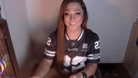 Snapshot of queen_of_all_queens chatting on October 19, 11:33 am samantha online show from October 19, 11:33 am