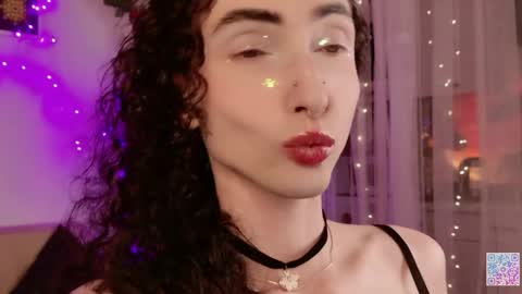 queen_of_tease online show from June 2, 4:47 am
