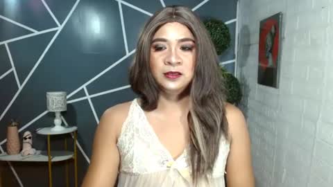 Snapshot of queen_tracy chatting on June 12, 11:09 am queen_tracy online show from June 12, 11:09 am