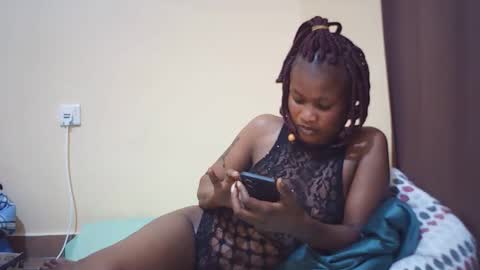 Snapshot of queen_winter chatting on March 7, 4:15 pm Winter online show from March 7, 4:15 pm