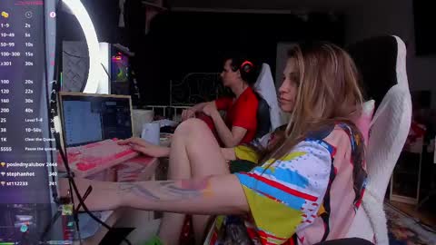 Kim online show from June 6, 5:06 pm