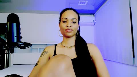 Sweet Goddess online show from October 14, 5:19 am