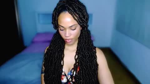 Sweet Goddess online show from October 25, 12:07 am