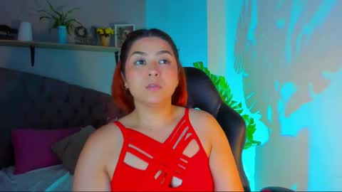 Snapshot of queengrett chatting on April 20, 6:42 pm Queen online show from April 20, 6:42 pm