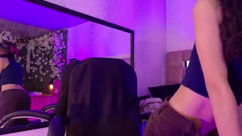 QUEENJEENN online show from September 24, 6:06 am